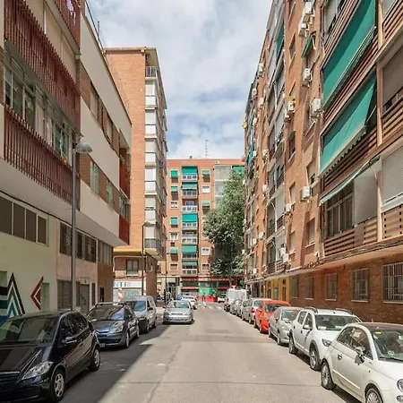 Nice Flat At Street Level - Madrid Rio Tri-Pedrero Exterior photo