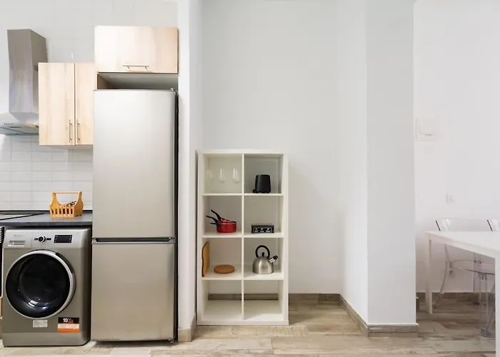 Nice Flat At Street Level - Madrid Rio Tri-Pedrero